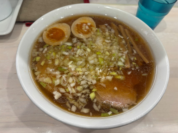 「大盛特製中華そば」@中華そば ふくみみの写真