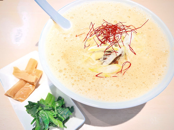 「ホワイト担々麺（950円）」@鶏白湯らーめん 叶の写真