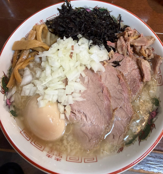 「特製ぎと家の中華そば特盛」@燕三条中華そば ぎと家 武里本店の写真