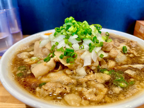 「肉だし中華そば 肉増し」@鮮馬刺よかもん市場 美盛の写真