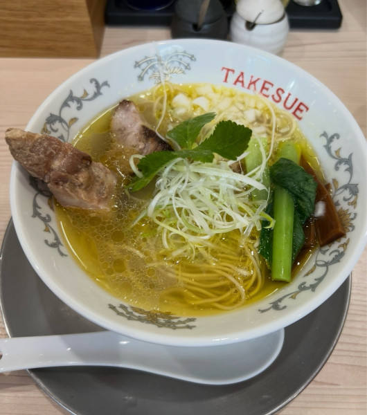 「塩中華そば」@ラーメン専門店 E.Y 竹末の写真