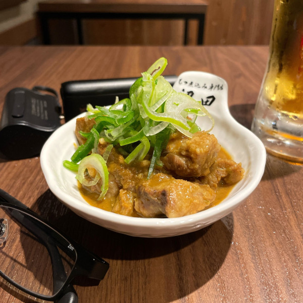 「もつ煮込み カレー仕立て」@もつ煮込み専門店 沼田 鶴見出張所の写真