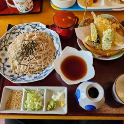食事処やまなか