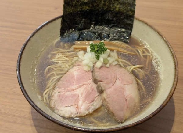 「煮干し醤油ラーメン」@麺ふたりの写真