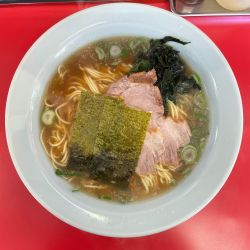 ラーメン(800円)