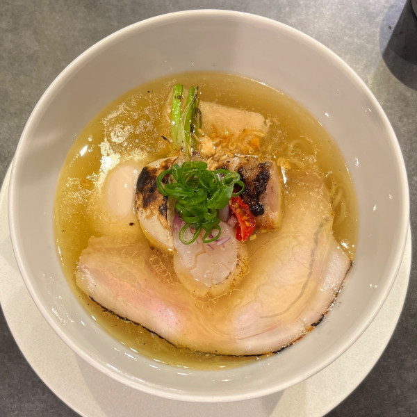 「特製塩ラーメン」@Ramen 翡翠の写真