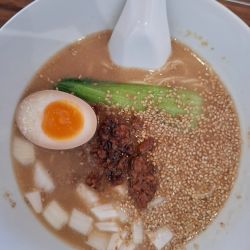 くい担々麺１２９０円