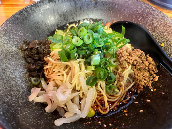 「臊子面大辛」@麻辣小麺の写真