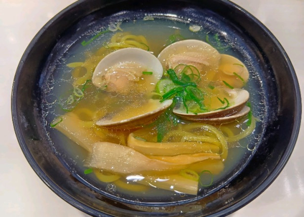 「ひのでや監修はまぐり塩ラーメン」@魚べい 入間豊岡店の写真