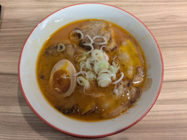 「味噌󠄀焼豚ラーメン(細麺)」@焼豚ジョニーの写真