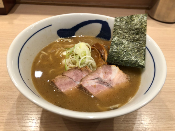 「濃厚らーめん」@つじ田 池袋西口店の写真