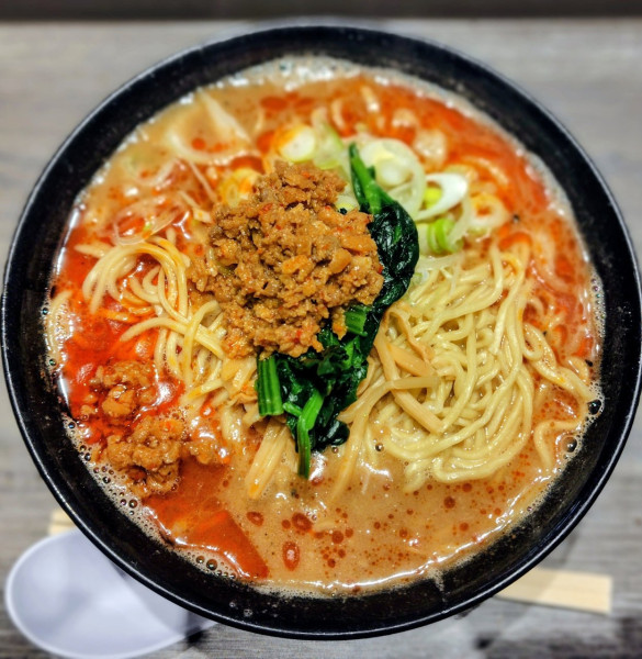 「担々麺 (大) 990円」@久臨 ダイバーシティ東京プラザ店の写真