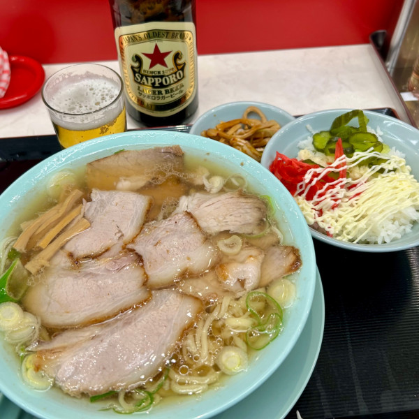 「中華そば＋瓶ビール」@なぎちゃんラーメン 武蔵小山店の写真