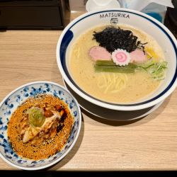 濃厚鶏白湯麺塩 ミニよだれ鶏セット