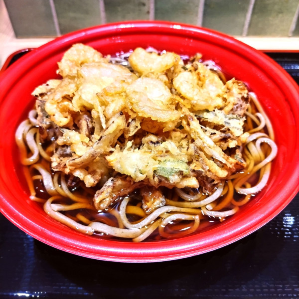 「【丸ビル限定】丸ビル揚げ（￥900）」@よもだそば二八 丸ビルマルチカ店の写真