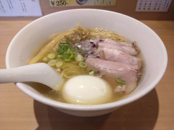 「特製金目鯛らぁ麺」@らぁ麺 鳳仙花の写真