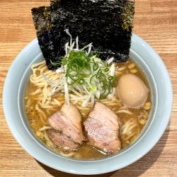 豚骨醤油 大＋味玉 ＋替え玉