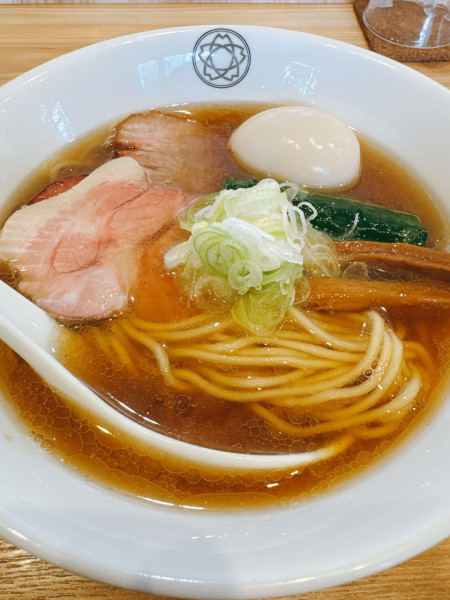 「味玉中華そば」@TOKYO RAMEN かいかの写真