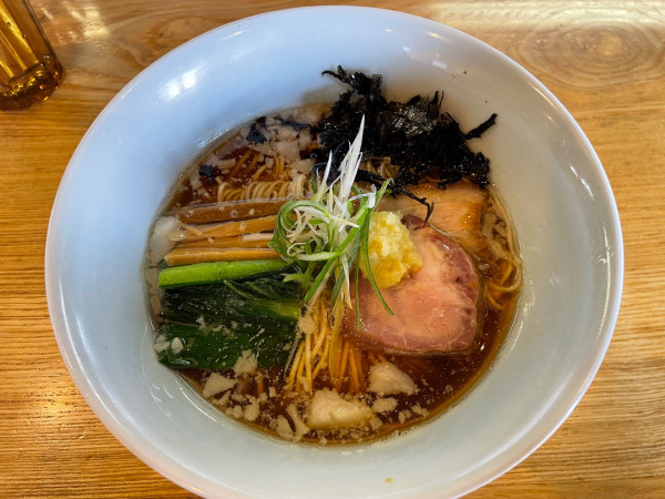 「生姜醤油そば　￥１１００」@麺 㐂色の写真