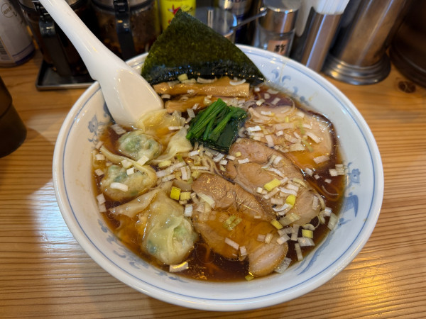 「中華そば(大盛)海老ワンタントッピング」@中華そば田中の写真