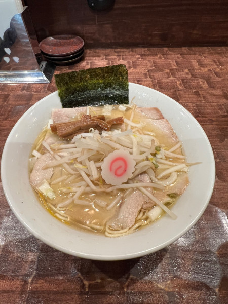 「煮干しだし中華そば」@特級鶏蕎麦龍介 テクノパーク桜店の写真