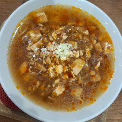 麻婆豆腐麺８００円