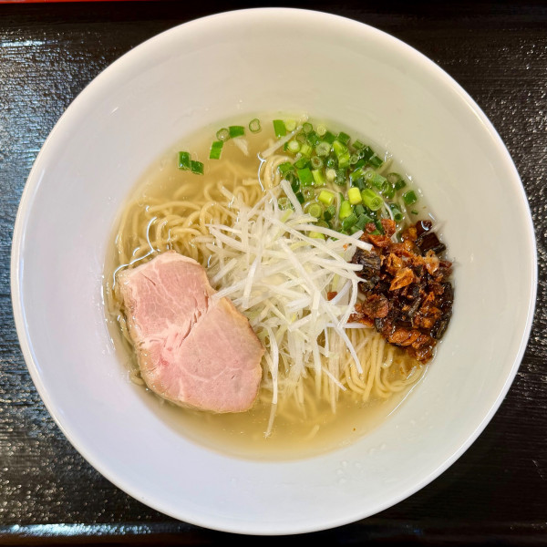「香味ラーメン」@七壱ラーメン 牛骨塩の写真