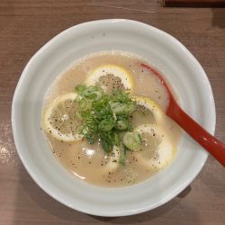 レモンとんこつらーめん