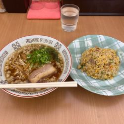 チャーハンセットラーメンこってり