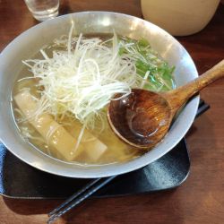 純塩らぁ麺　中盛　白髪ねぎ