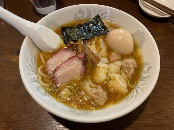 「ミックスわんたんめん＋煮玉子」@麺屋 はやしまるの写真