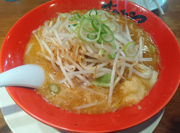 「かけラーメン」@旭川味噌ラーメン ばんから 池袋西口店の写真