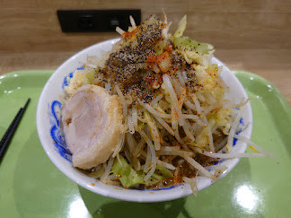 「ラーメン 全マシニンニク」@ジャンクガレッジ カインズ朝霞店の写真