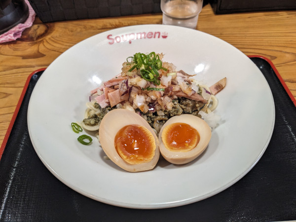 「牡蠣醤油油そば+味玉」@Soupmenの写真