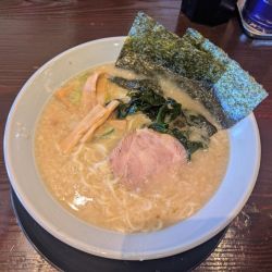 朝ラーメン　500円